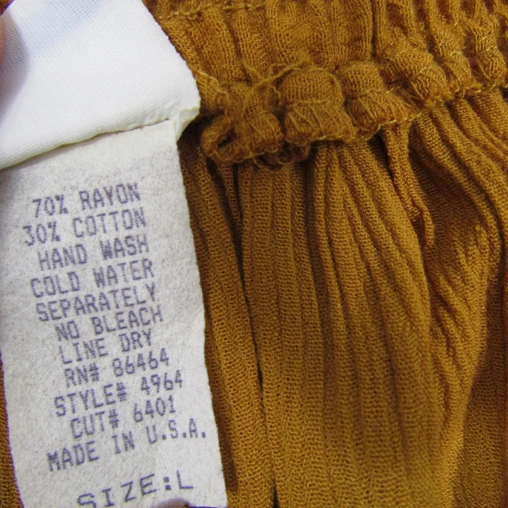 Ship 'N Shore Vintage Womens Large Yellow Culotte Shorts Gauze Pleated USA